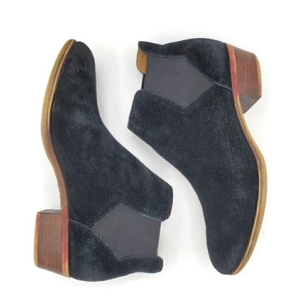 Lucky Brand Bellamy Black Suede Pull-On Almond-Toe Low Block Heel Ankle Boots